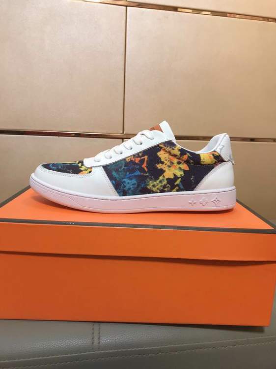Picture of Louis Vuitton Shoes _SKULVsz38-44hnq101115760
